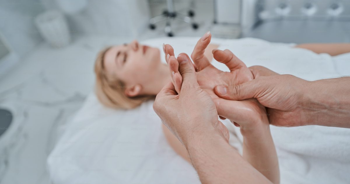 Traditional Chinese Medicine as Adjunctive Care in Cancer and Rheumatoid Arthritis: A Narrative Review of Shared Frameworks and Evidence Gaps.